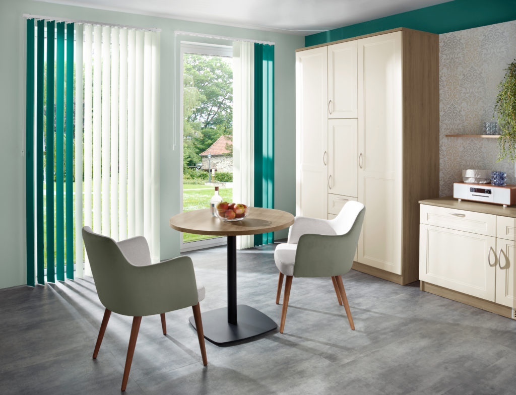 Lamellenvorhang als Maßanfertigung in weiß grün