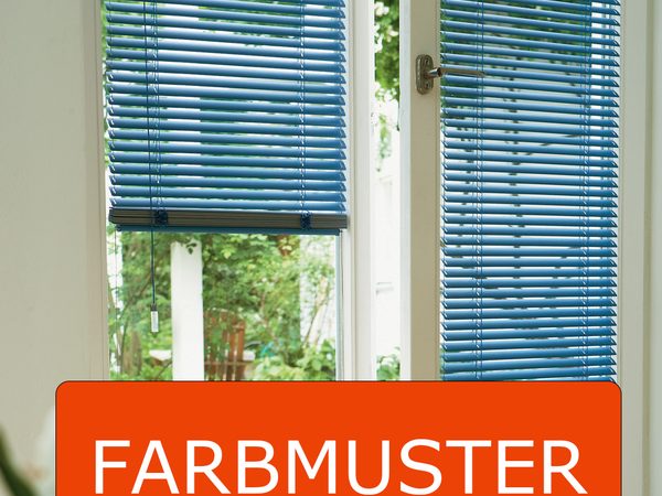 Lamellenmuster am Fenster vergleichen