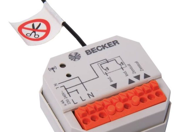 Anschlussklemmen des Roto Funksenders 230 V