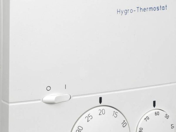 Einstellräder des Roto Hygro-Thermostats