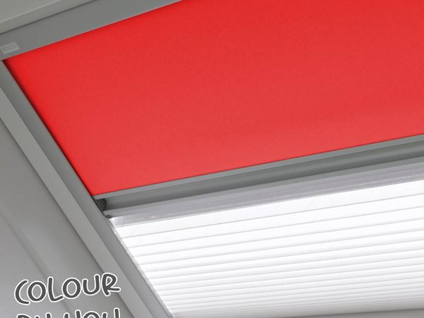 VELUX Kombi-Set Colour by You: Verdunkelungsrollo in Rot mit weißem Faltstore