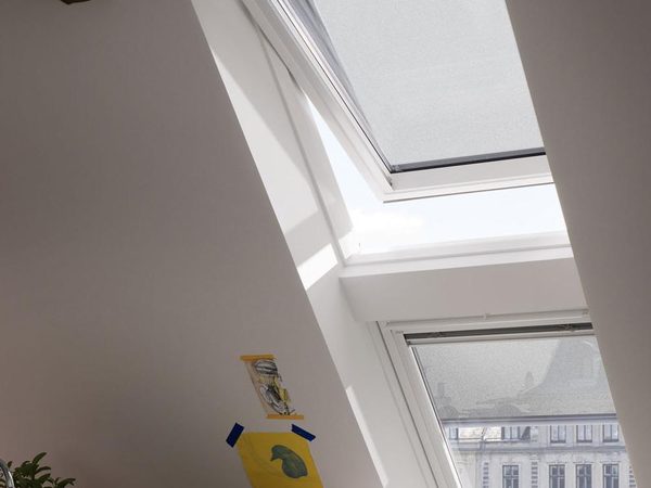 VELUX Solar-Markise MSL außen am Dachfenster