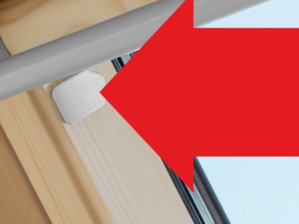VELUX Träger Pick&Click am Fensterflügel