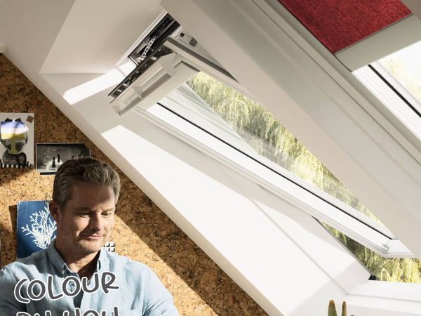 VELUX Sichtschutzrollo Colour by You am Dachfenster