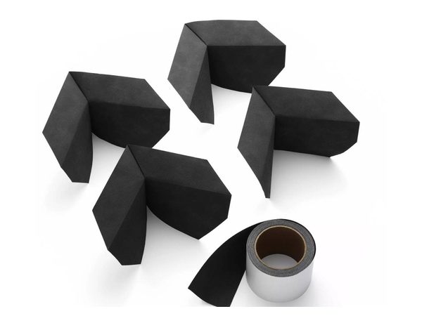 Vier Anschlussecken und Klebeband des VELUX Winddichtheits-Sets ZZZ 196